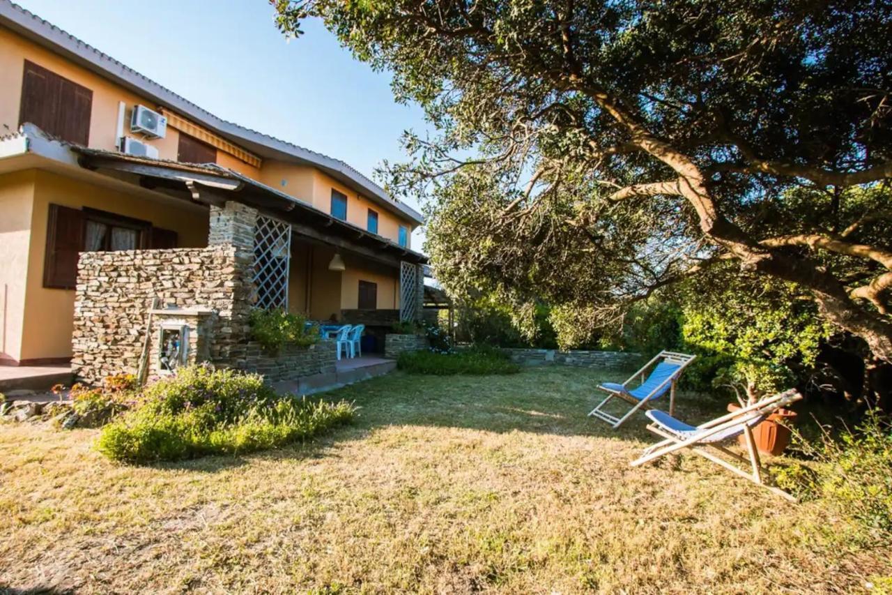 L' Elicriso, A Pochi Passi Dal Mare Con Giardino Privato - The Elicriso, A Few Meters From The Sea, With Private Garden Apartment Stintino Exterior foto
