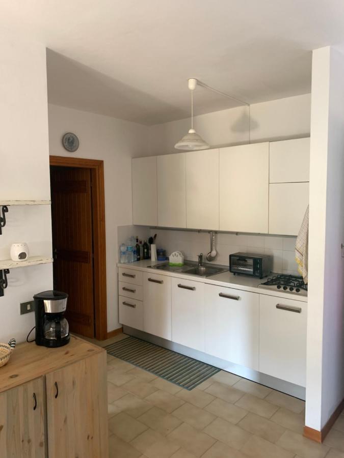 L' Elicriso, A Pochi Passi Dal Mare Con Giardino Privato - The Elicriso, A Few Meters From The Sea, With Private Garden Apartment Stintino Exterior foto